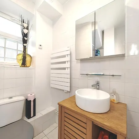 Cozy Flat - Metro 13-14 Lägenhet Saint-Ouen (Seine-Saint-Denis)